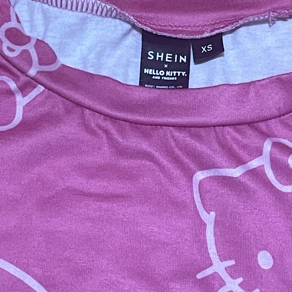 Shein X Hello Kitty Cat Print Crop Tee In Hot Pink Size XS - Picture 5 of 7